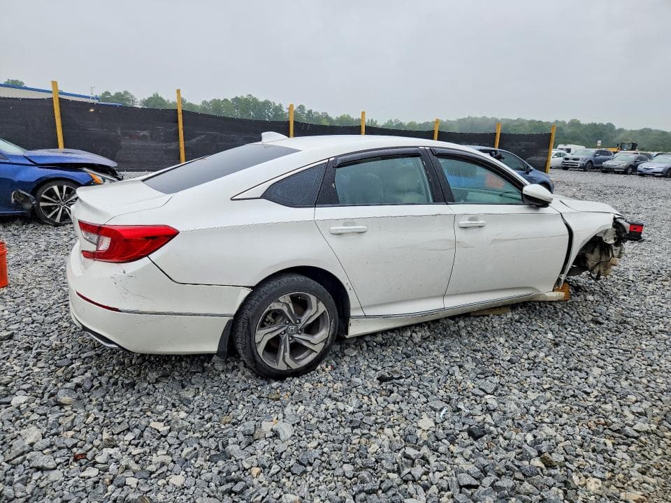 2018 HONDA ACCORD EX 3