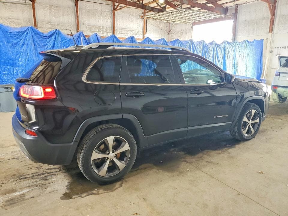 2019 JEEP CHEROKEE LIMITED 3