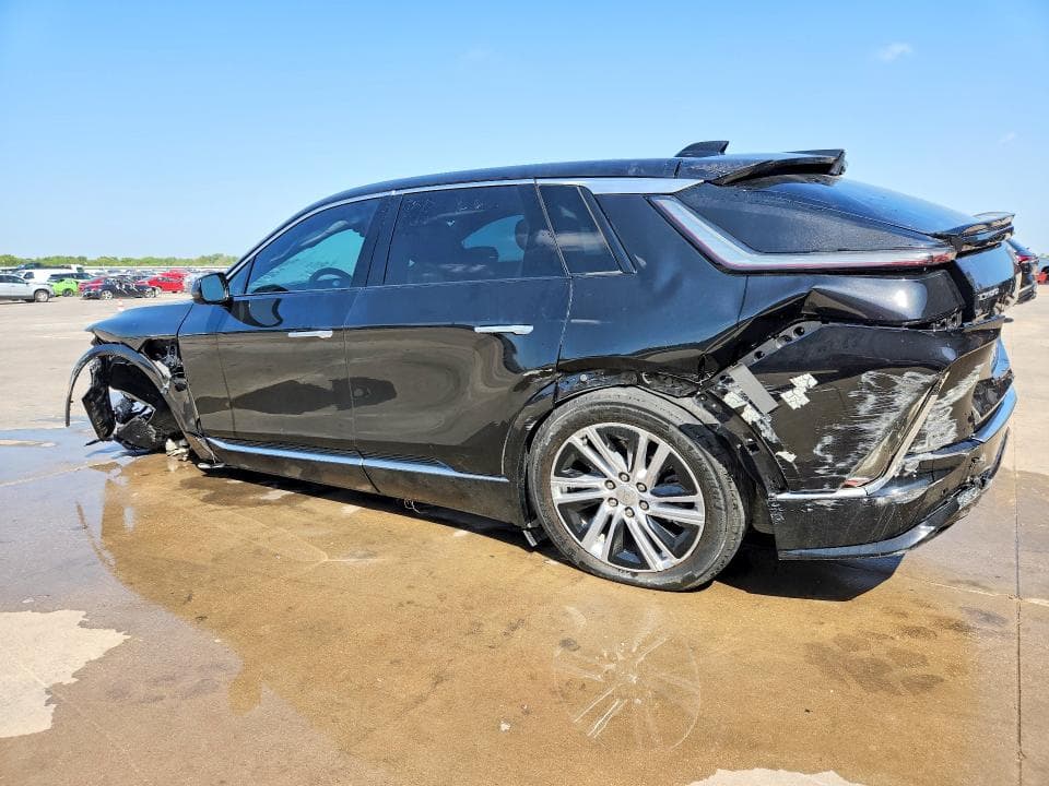 2024 CADILLAC LYRIQ TECH 2