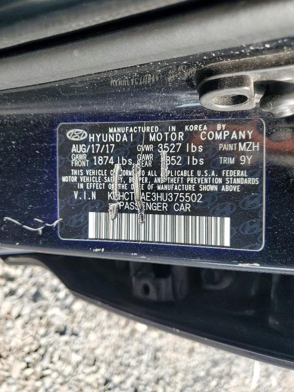 2017 HYUNDAI ACCENT SE 12