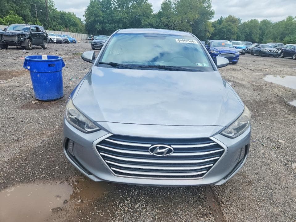 2017 HYUNDAI ELANTRA SE 5
