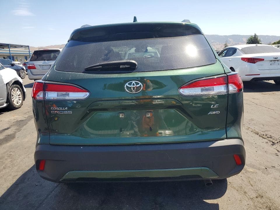 2023 TOYOTA COROLLA CROSS LE 6