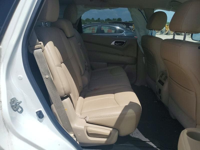 2017 NISSAN PATHFINDER SL 10
