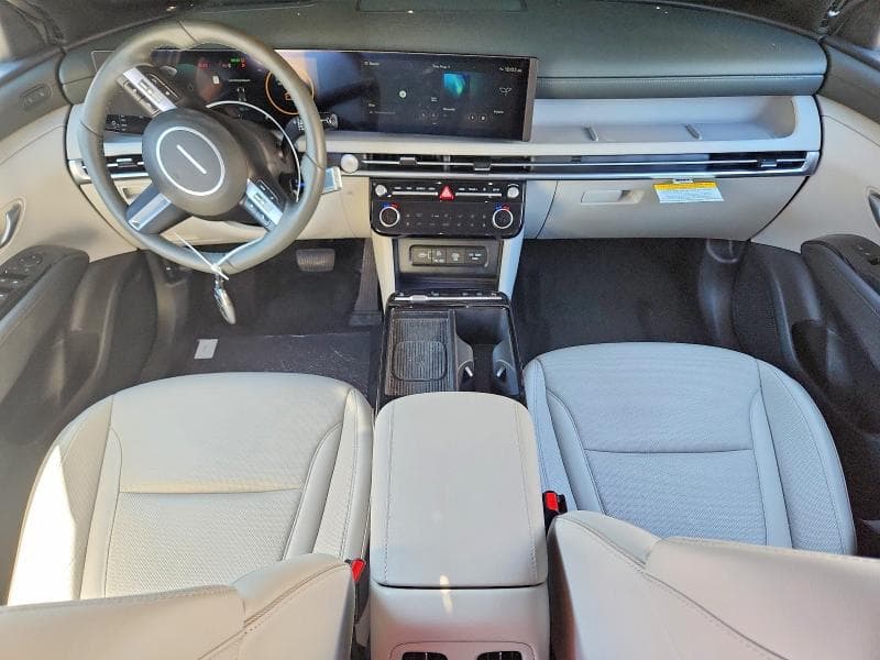 2026 HYUNDAI TUCSON HYBRID LIMITED 8
