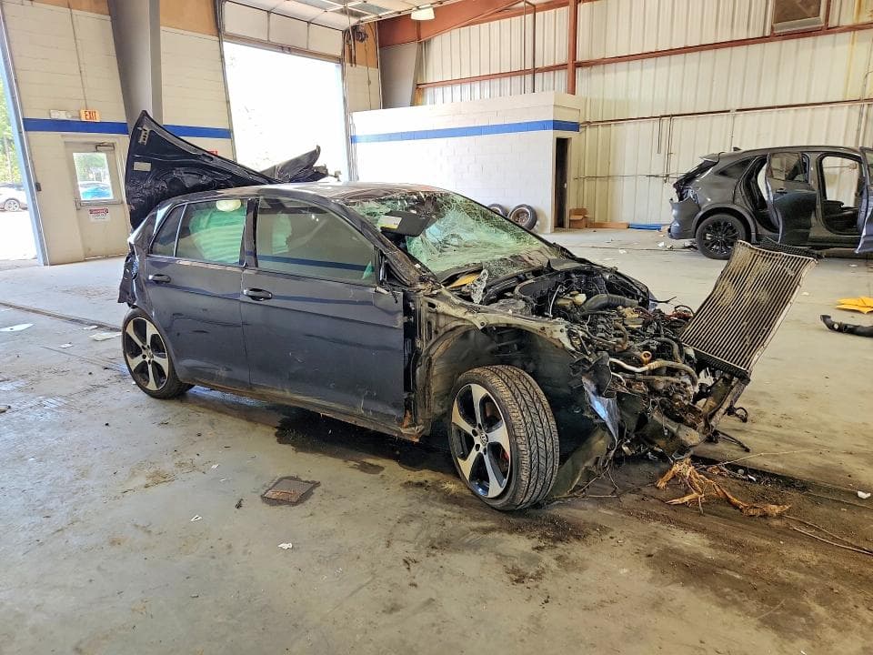 2018 VOLKSWAGEN GTI S/SE 4