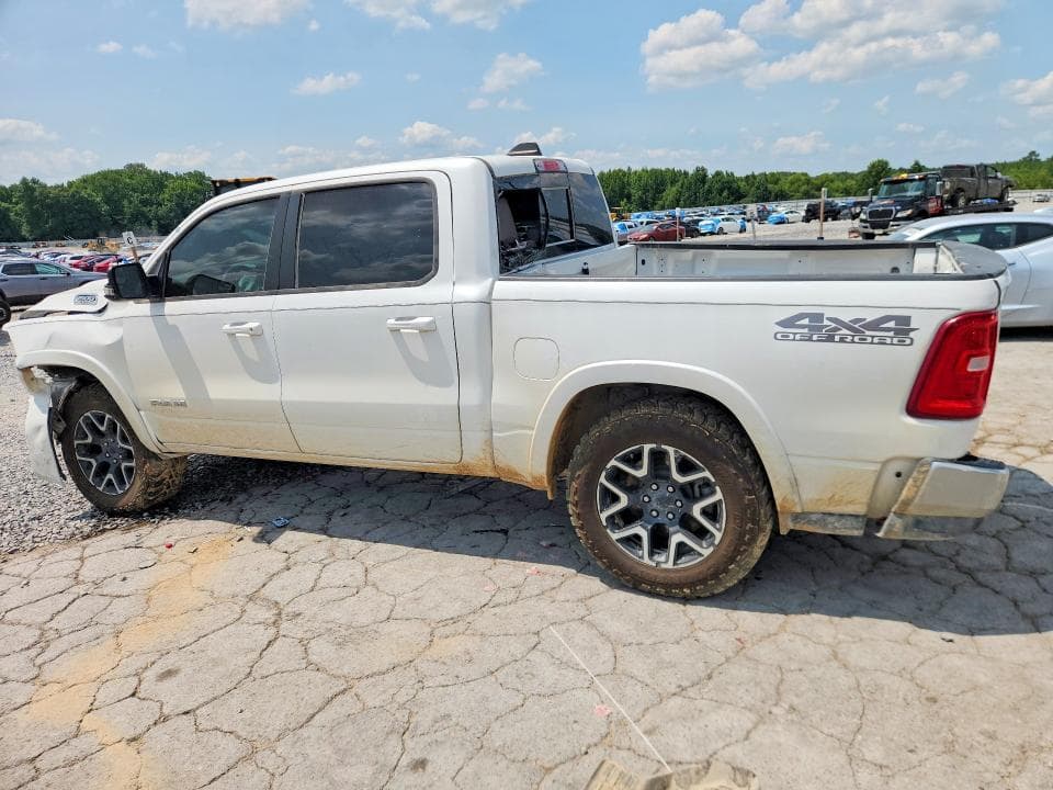 2025 RAM 1500 LARAMIE 2
