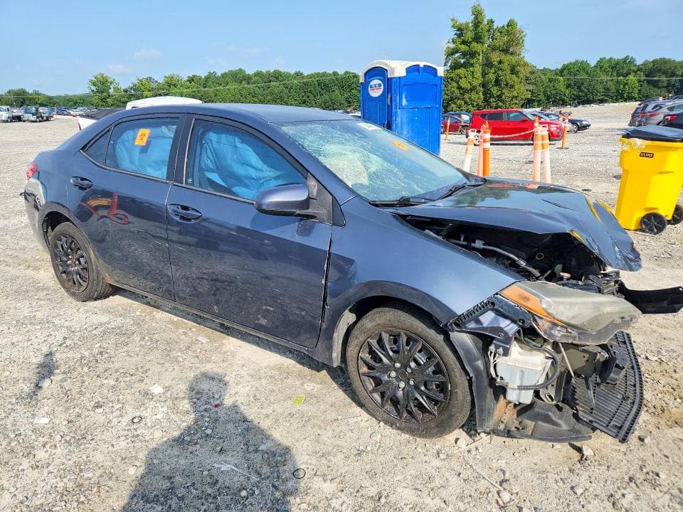 2017 TOYOTA COROLLA LE 4