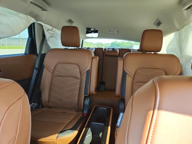 2025 NISSAN PATHFINDER PLATINUM 10