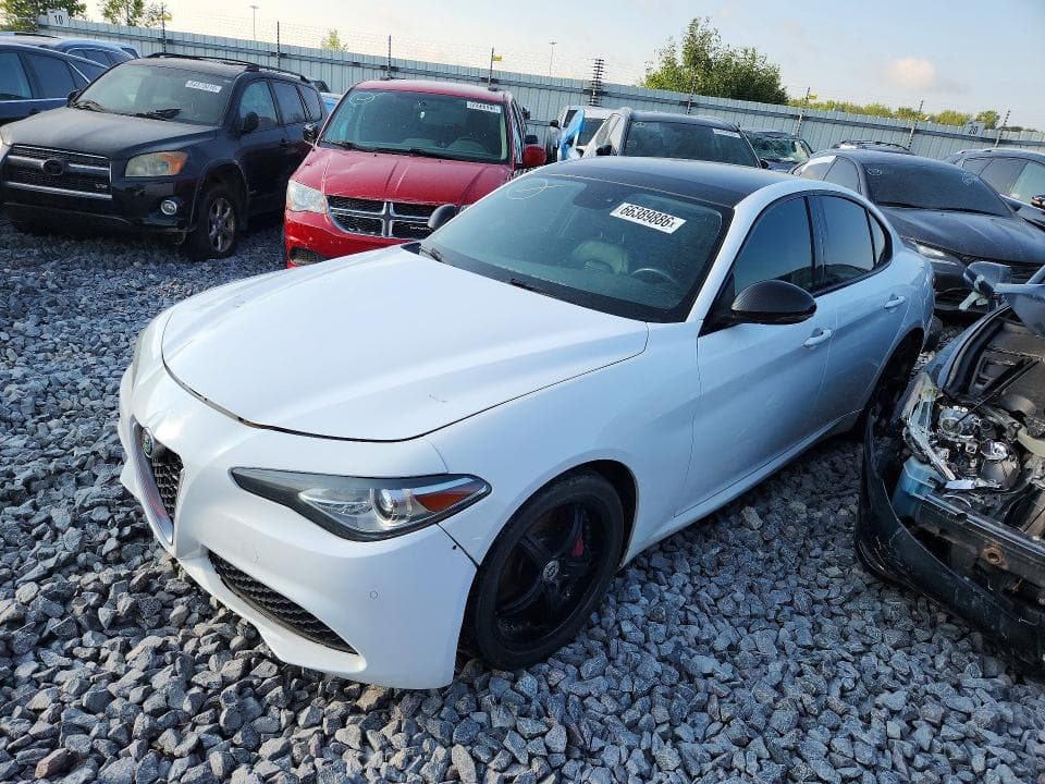 2017 ALFA ROMEO GIULIA TI - 1