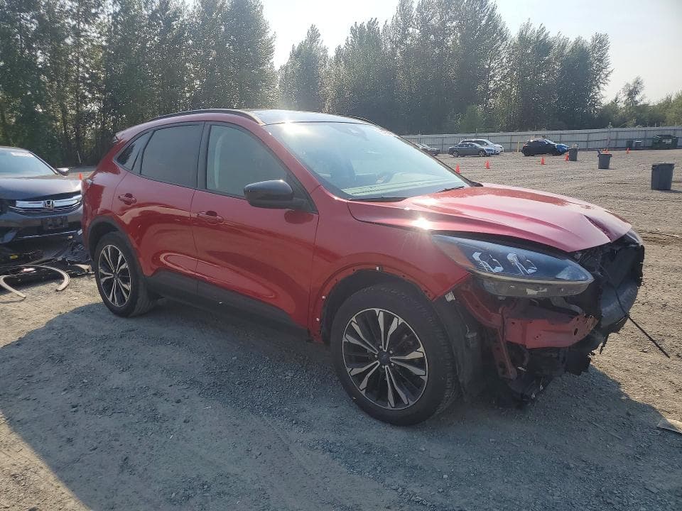 2022 FORD ESCAPE SE 4