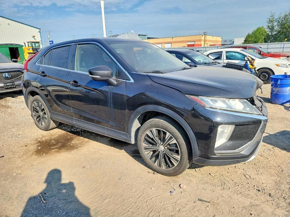 2019 MITSUBISHI ECLIPSE CROSS ES 4