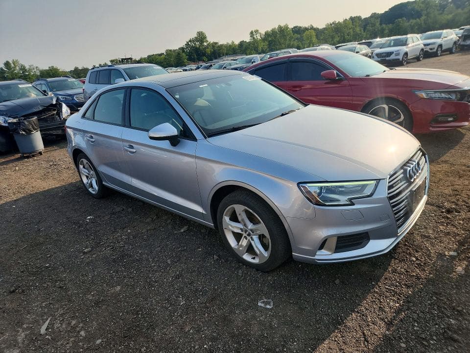 2017 AUDI A3 PREMIUM 4