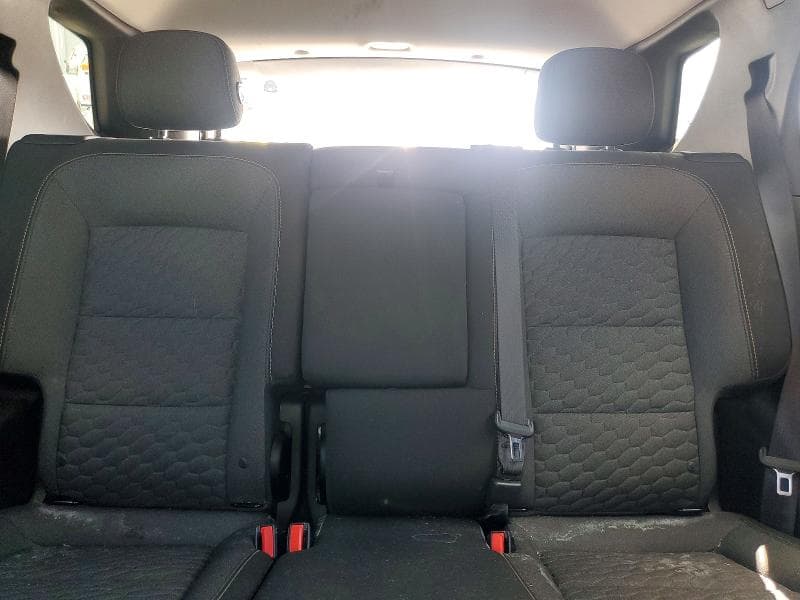 2018 CHEVROLET EQUINOX LT 10
