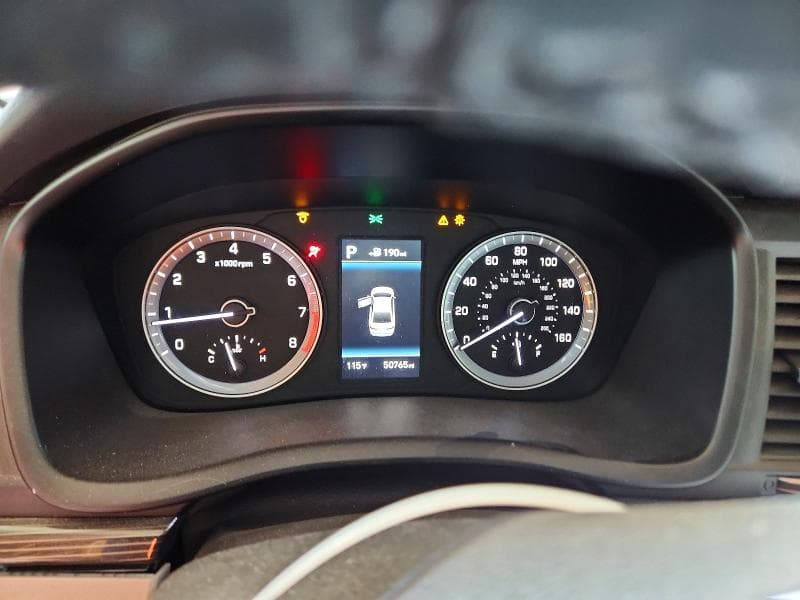2019 HYUNDAI SONATA LIMITED 9