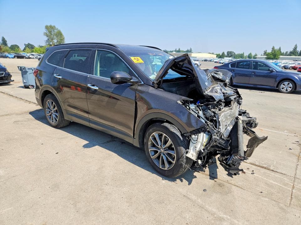 2017 HYUNDAI SANTA FE SE 4