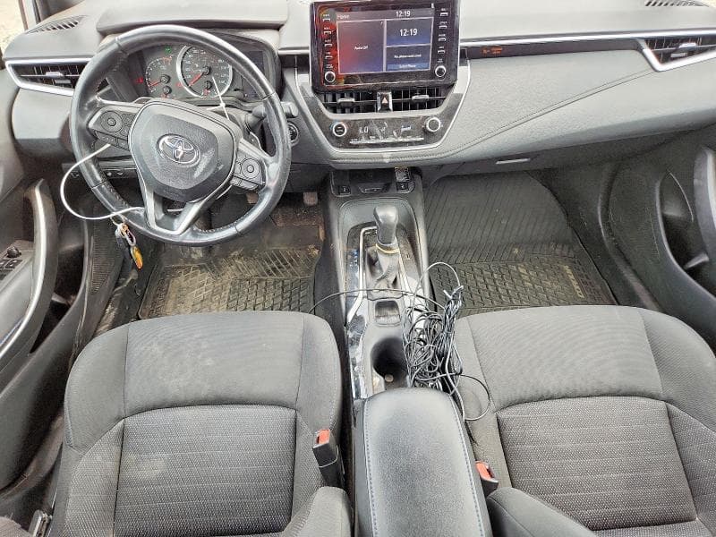2020 TOYOTA COROLLA SE 8