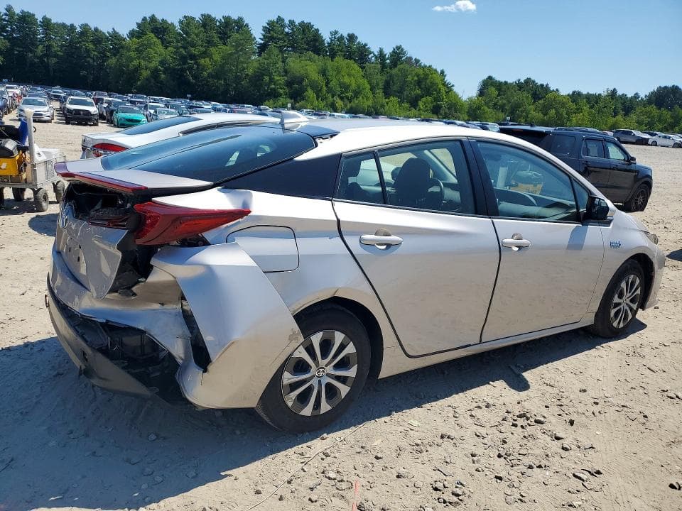 2021 TOYOTA PRIUS PRIME LE 3
