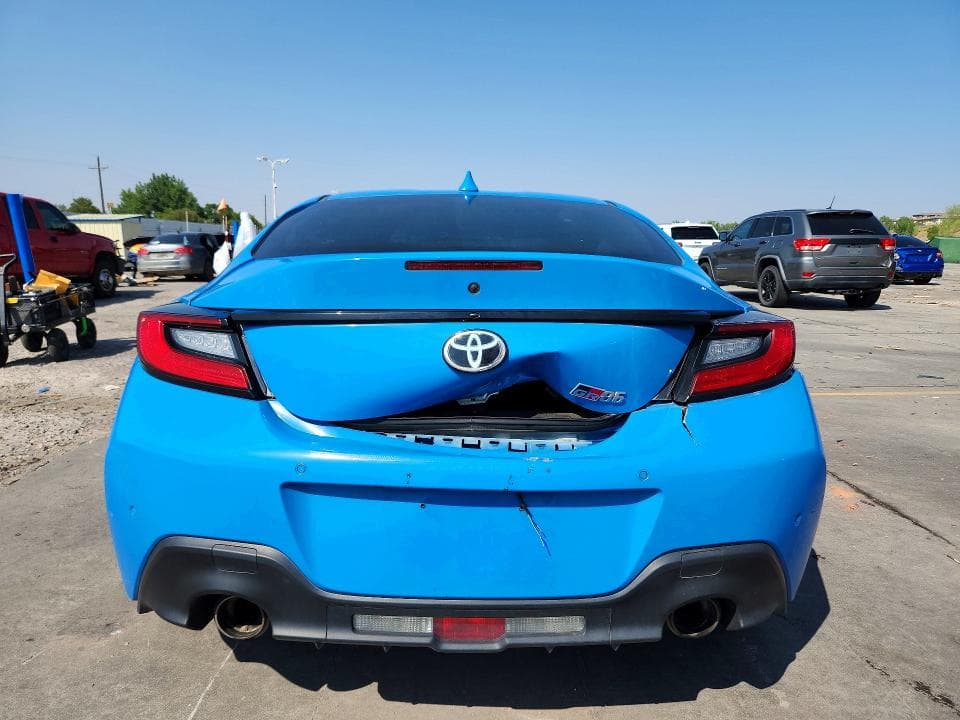 2022 TOYOTA GR86 BASE 6