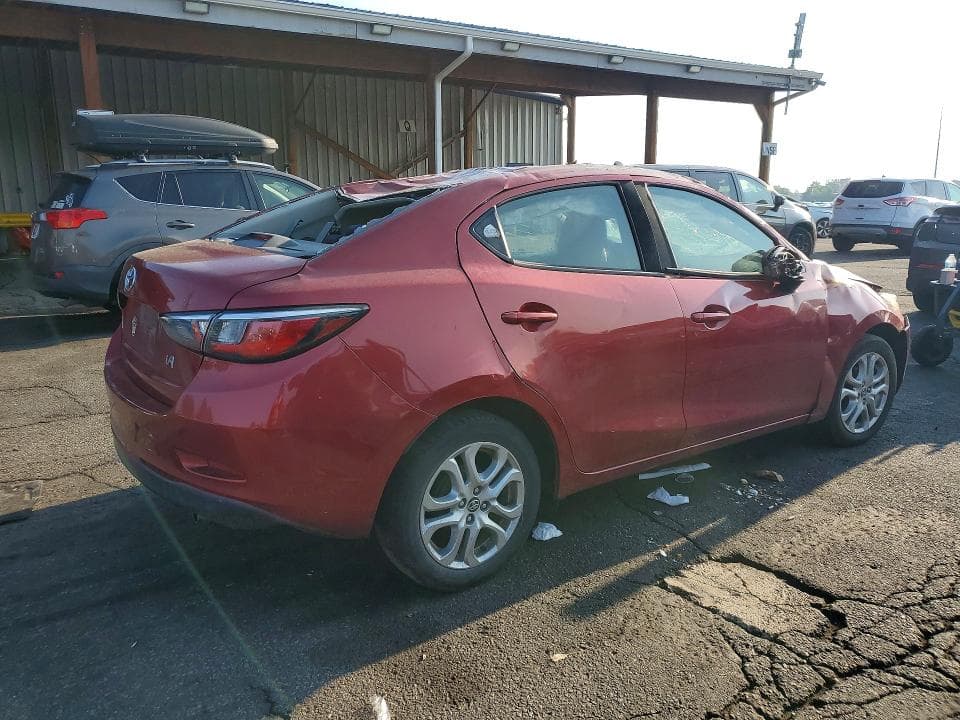 2017 TOYOTA YARIS IA BASE 3