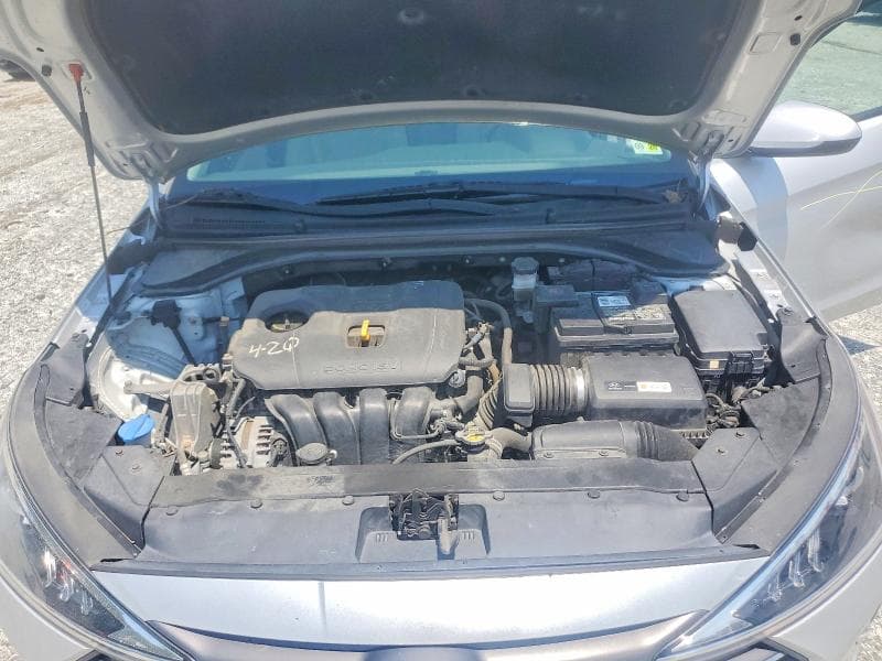 2019 HYUNDAI ELANTRA SEL 11