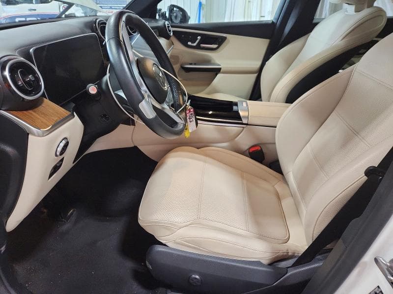 2023 MERCEDES-BENZ GLC 300 4MATIC 7