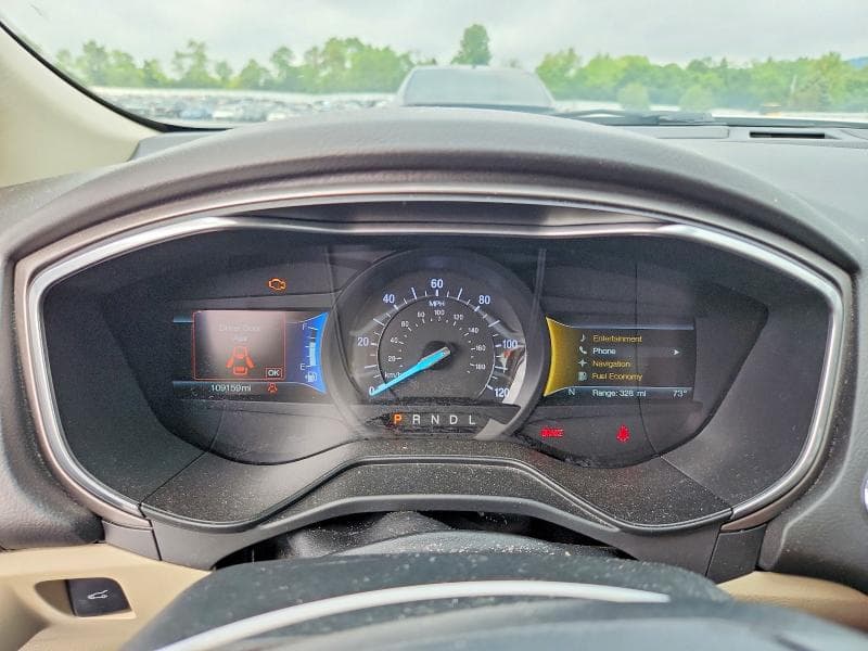 2020 FORD FUSION SE 9