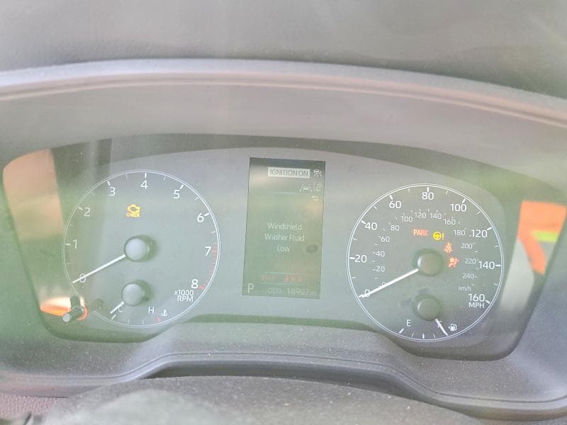 2024 TOYOTA COROLLA CROSS LE 9