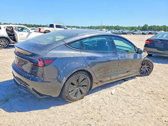 2025 TESLA MODEL 3 3