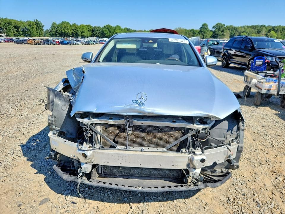 2017 MERCEDES-BENZ E 300 4MATIC 5