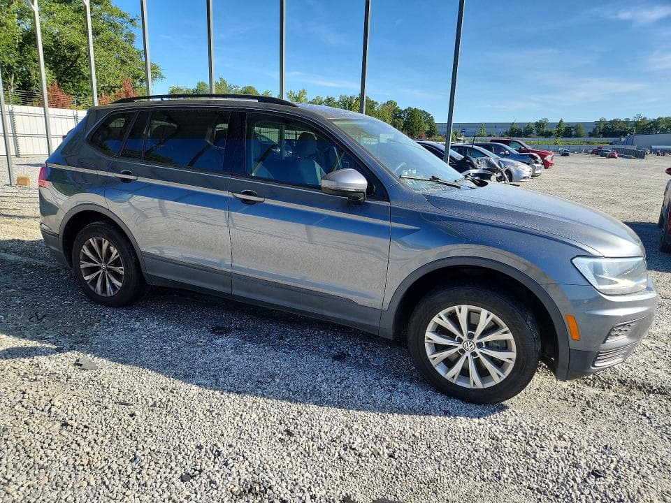 2020 VOLKSWAGEN TIGUAN S 4