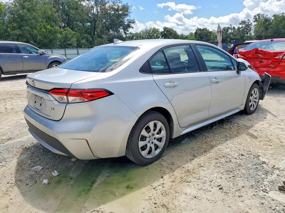 2022 TOYOTA COROLLA LE 3