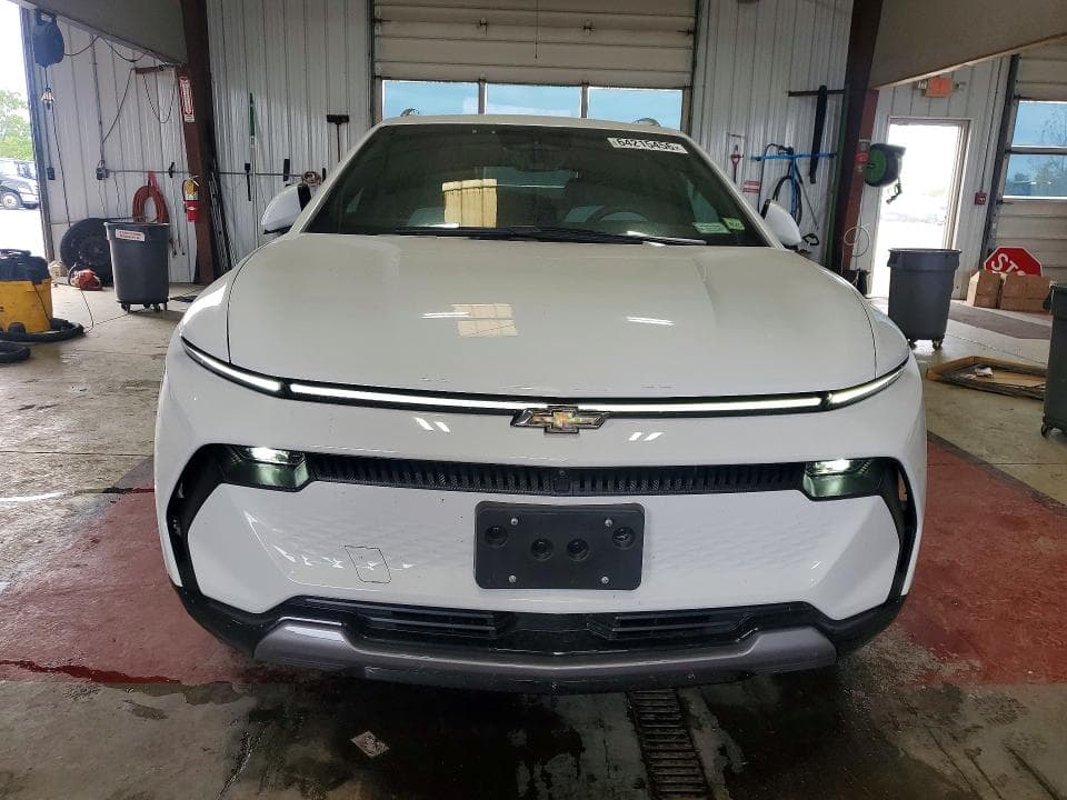 2025 CHEVROLET EQUINOX LT 5
