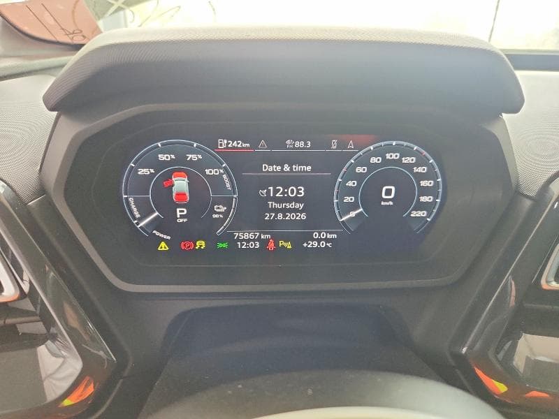 2023 AUDI Q4 E-TRON TECHNIK 9