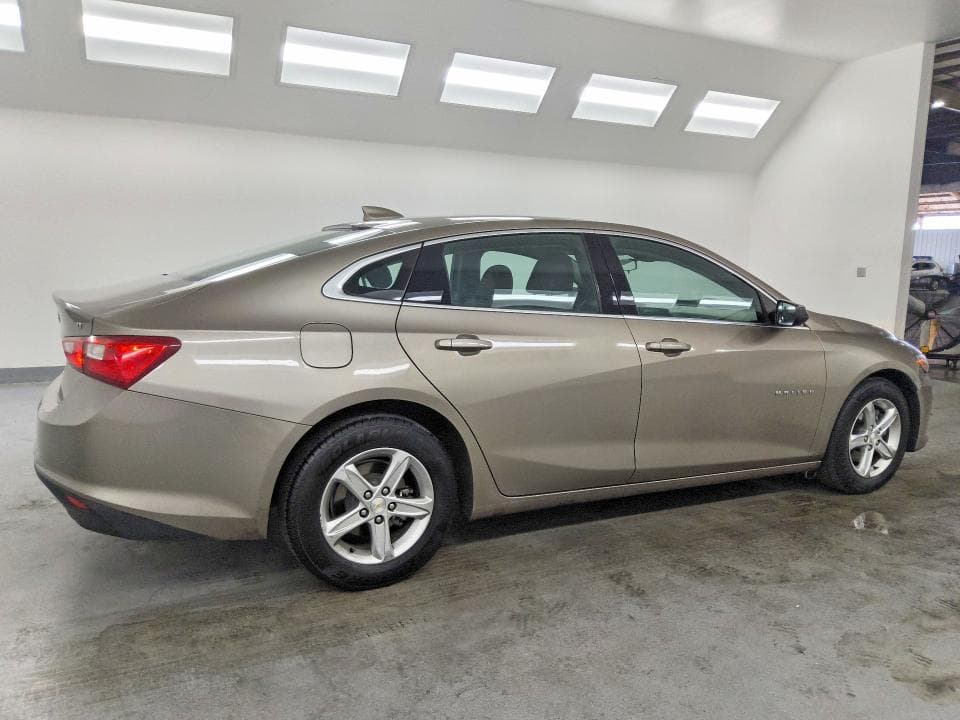 2023 CHEVROLET MALIBU LT 3