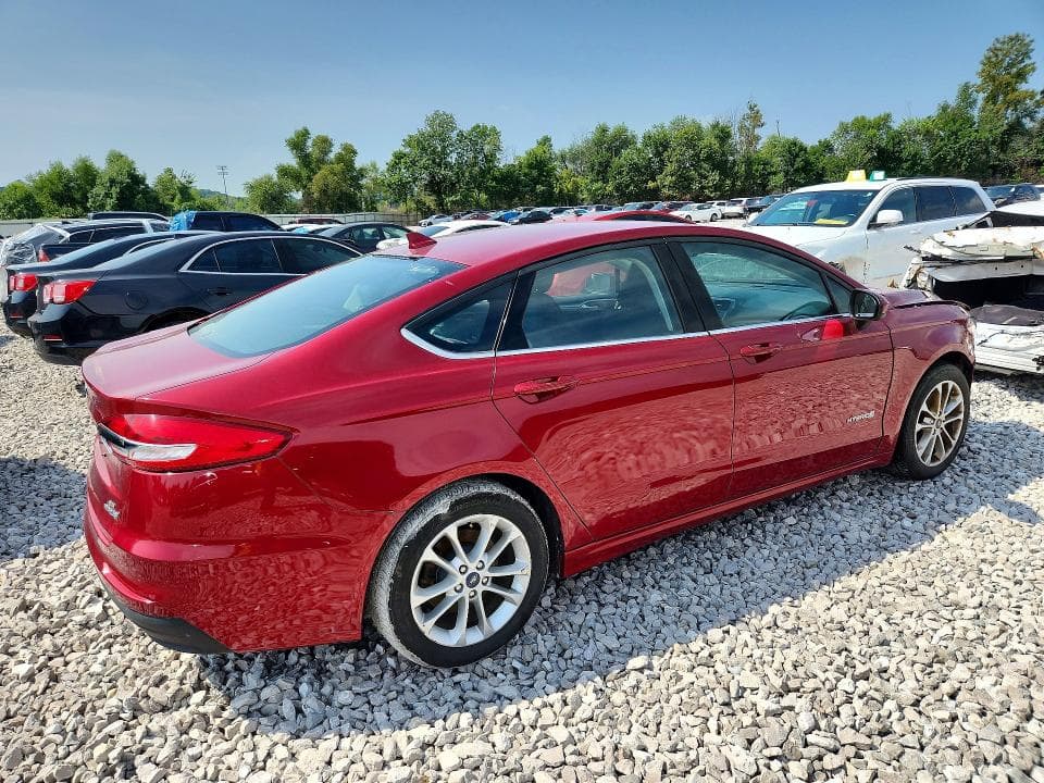 2019 FORD FUSION SE 3