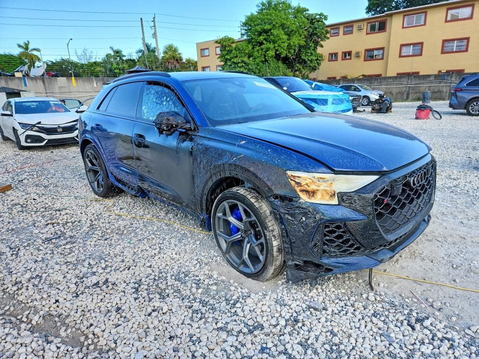 2026 AUDI RS Q8 4