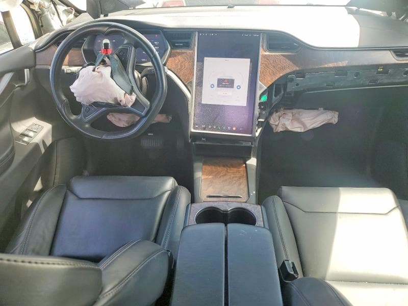 2018 TESLA MODEL X 8