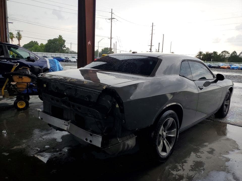 2019 DODGE CHALLENGER SXT 3