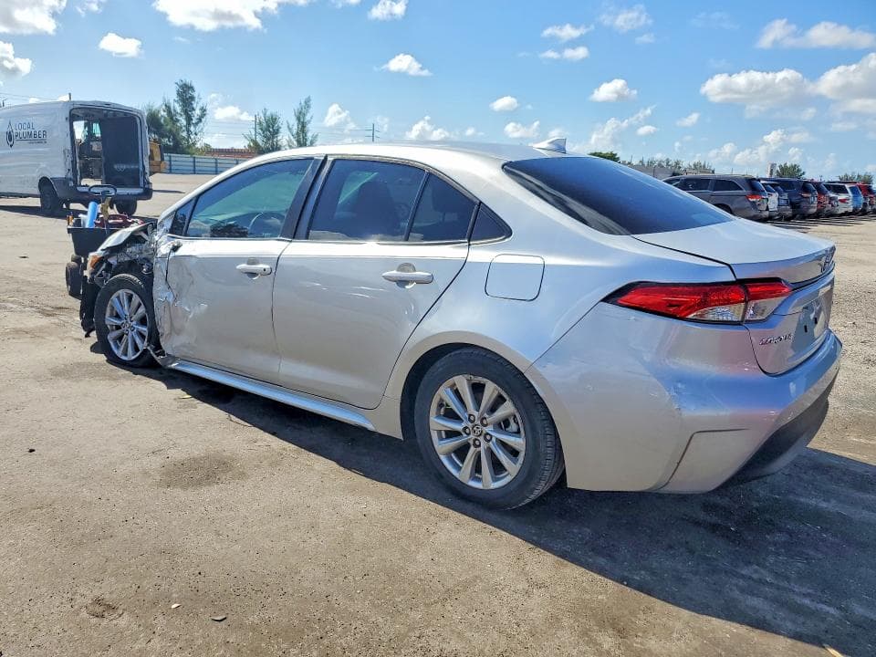 2024 TOYOTA COROLLA LE 2