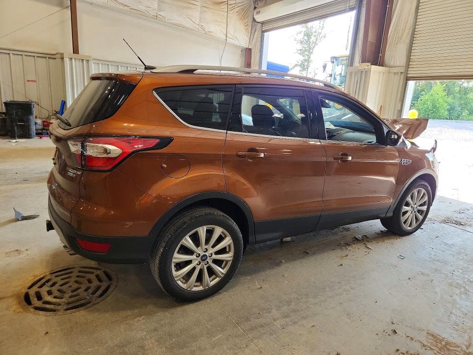 2017 FORD ESCAPE TITANIUM 3