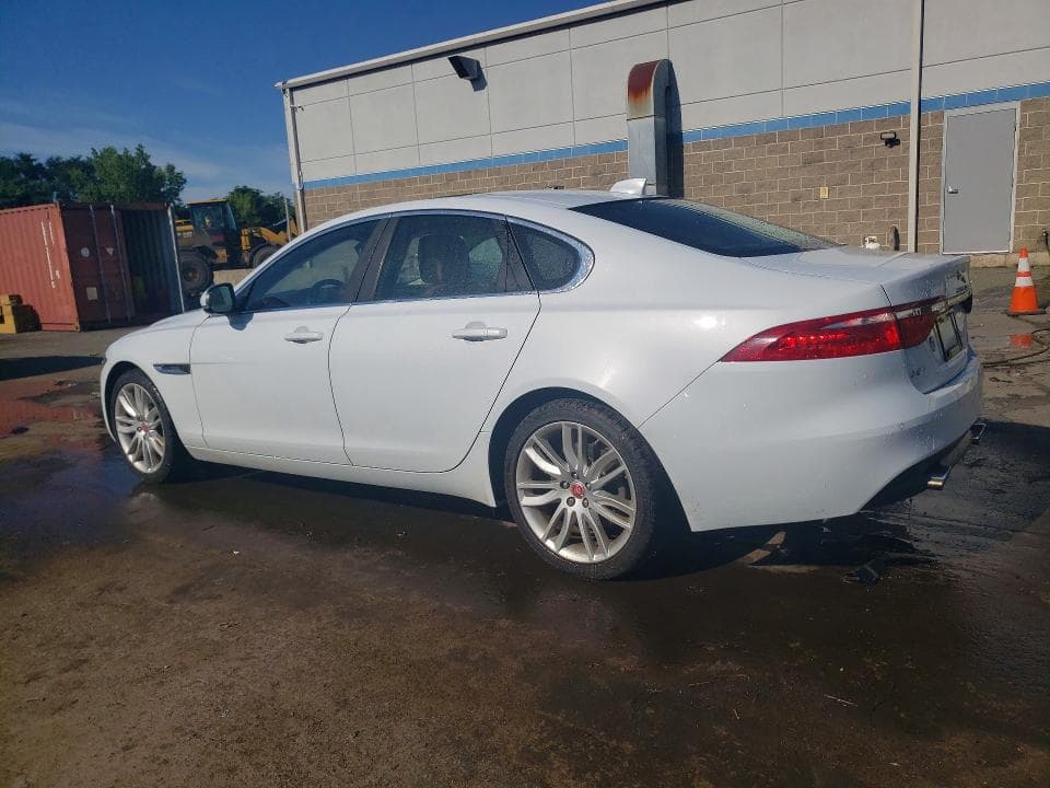2018 JAGUAR XF PORTFOLIO LE 2