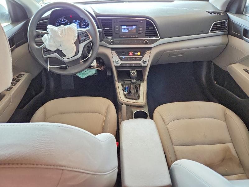 2017 HYUNDAI ELANTRA SE 8