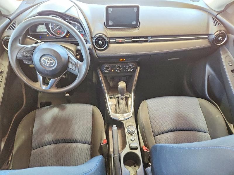 2017 TOYOTA YARIS IA BASE 8