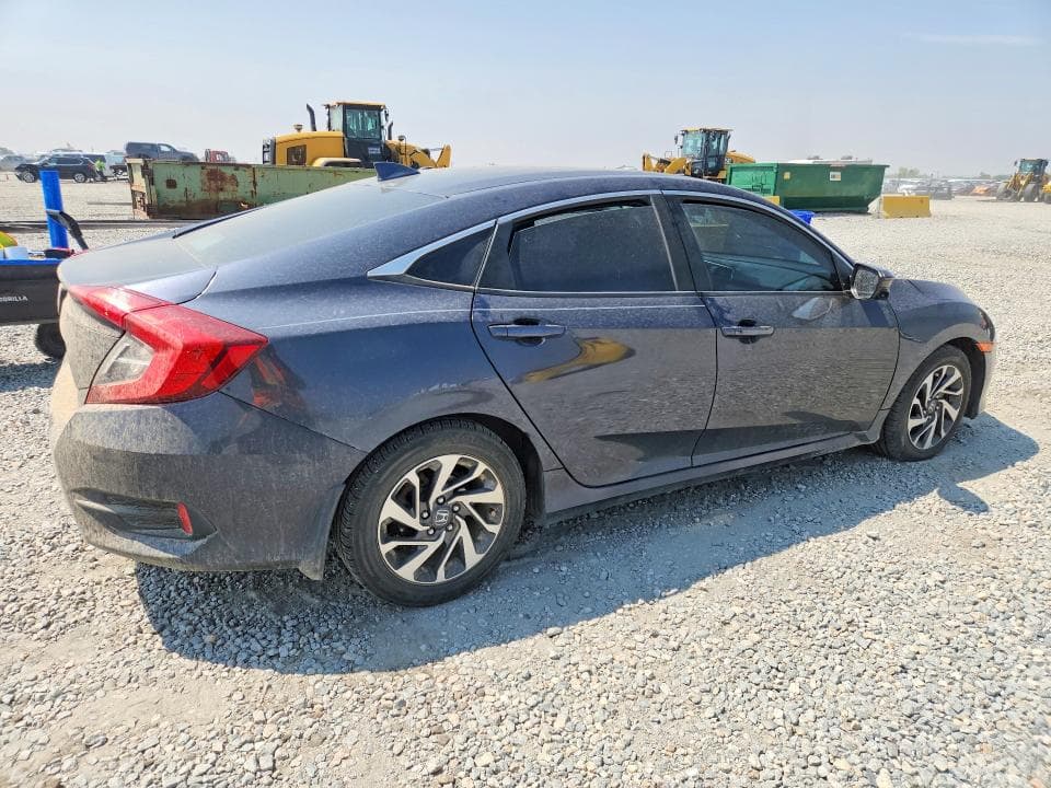 2018 HONDA CIVIC EX 3