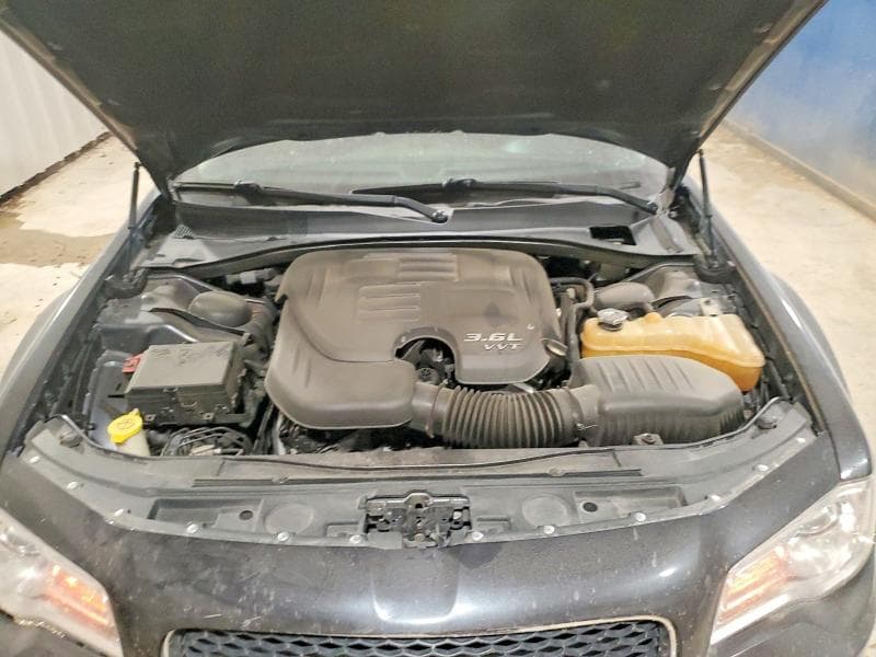 2018 CHRYSLER 300 TOURING 11