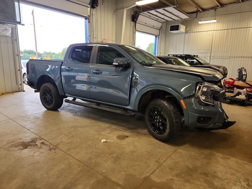 2025 FORD RANGER LARIAT 4