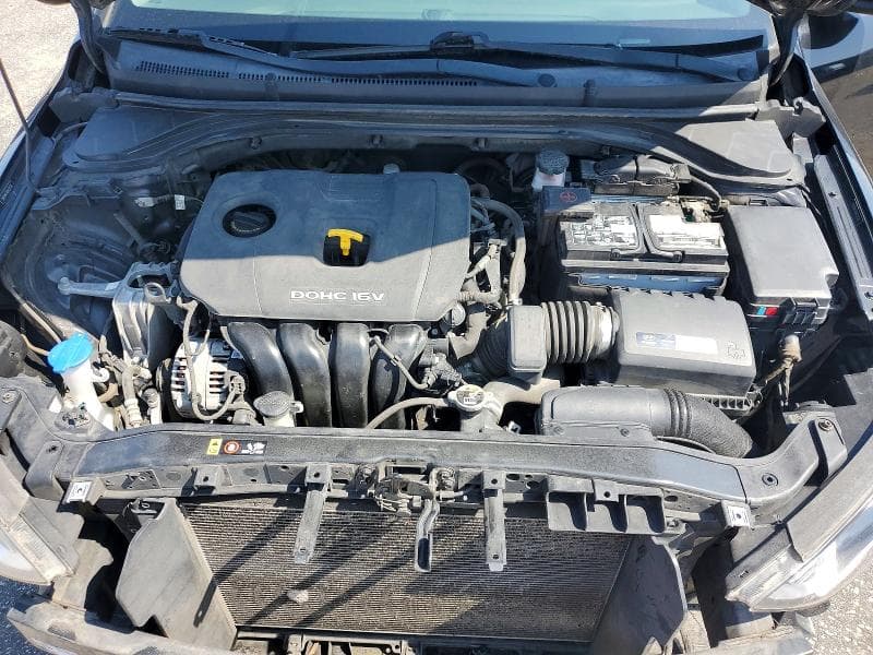 2018 HYUNDAI ELANTRA SEL 11