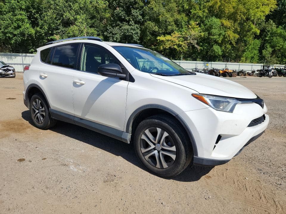 2017 TOYOTA RAV4 LE 4