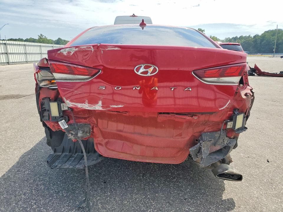 2018 HYUNDAI SONATA SE 6