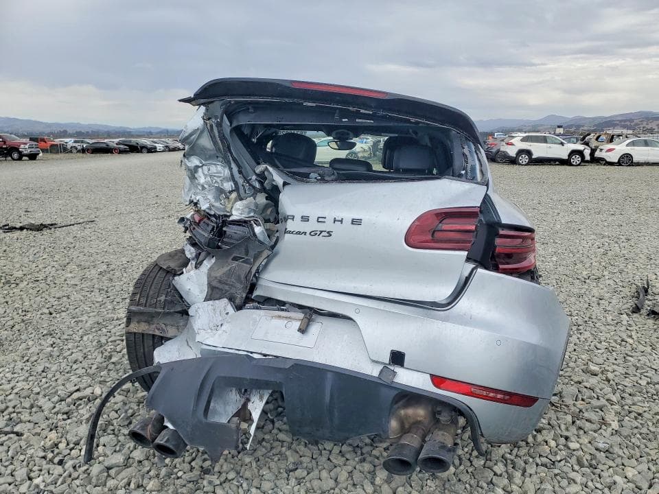 2017 PORSCHE MACAN GTS 6